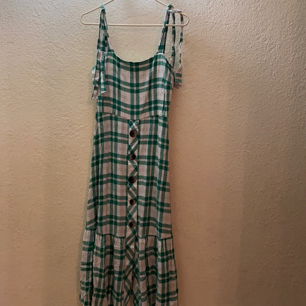 Green dress